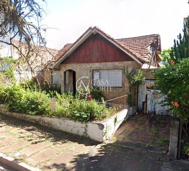Terreno à venda  com 300m², Rua Doutor Ney Cabral no bairro Nonoai em Porto Alegre