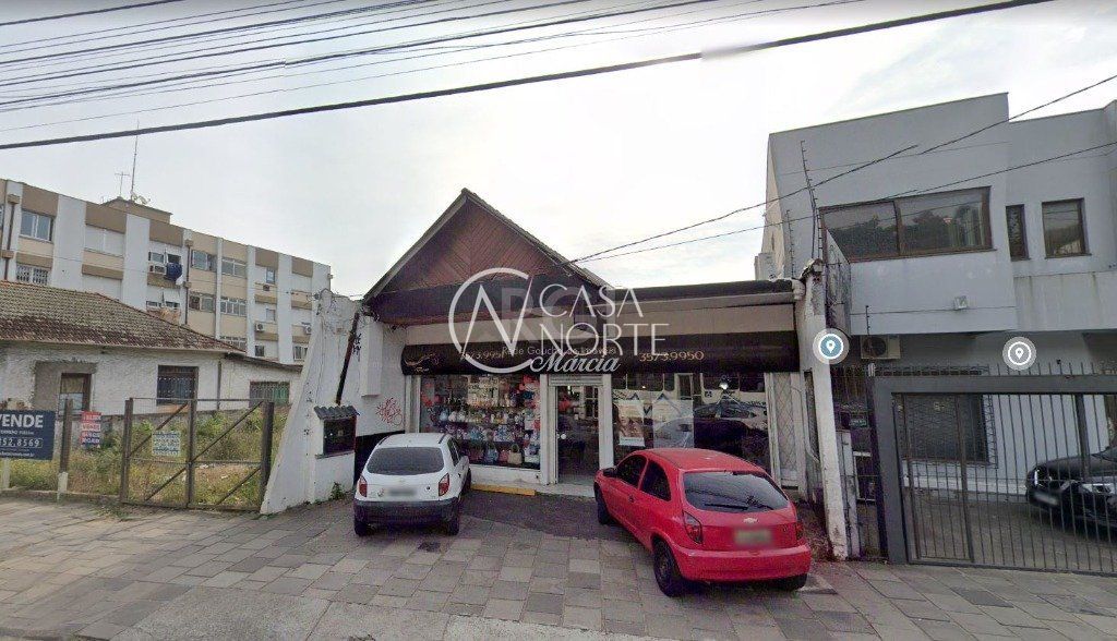 Casa à venda com 3 quartos, 400m², 2 vagas, Avenida Teresópolis no bairro Teresópolis em Porto Alegre