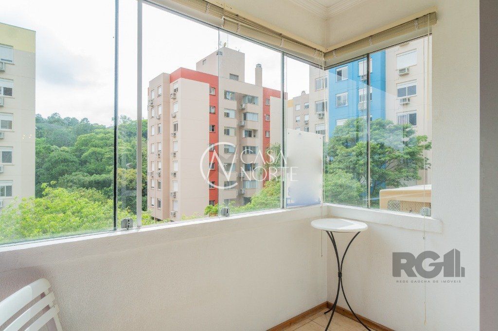 Apartamento à venda com 3 quartos, 80m², 1 suíte, 1 vaga, Rua Costa Lima no bairro Nonoai em Porto Alegre