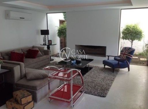 Casa de Condomínio à venda com 4 quartos, 386m², 1 suíte, 3 vagas, Rua Tocantins no bairro Lomba do Pinheiro em Porto Alegre