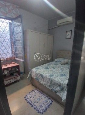 Casa à venda com 4 quartos, 150m², 2 vagas, Avenida Sergipe no bairro Glória em Porto Alegre