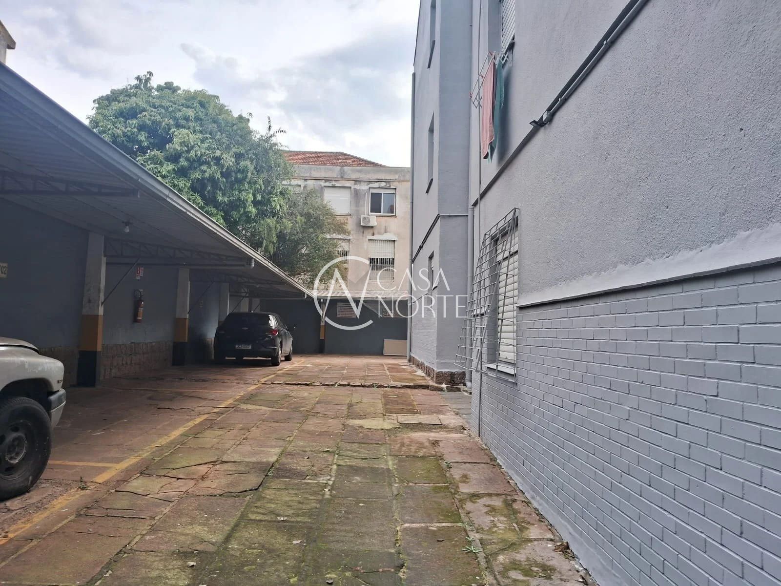 Apartamento à venda com 2 quartos, 55m², 1 vaga, Rua Ministro Oliveira Lima no bairro São Sebastião em Porto Alegre