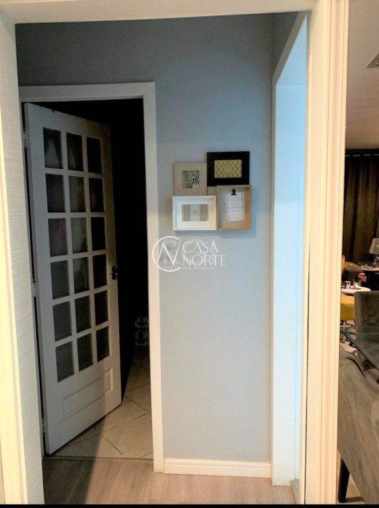 Casa à venda com 2 quartos, 67m², 3 vagas, Rua Marechal José Inácio da Silva no bairro Passo da Areia em Porto Alegre