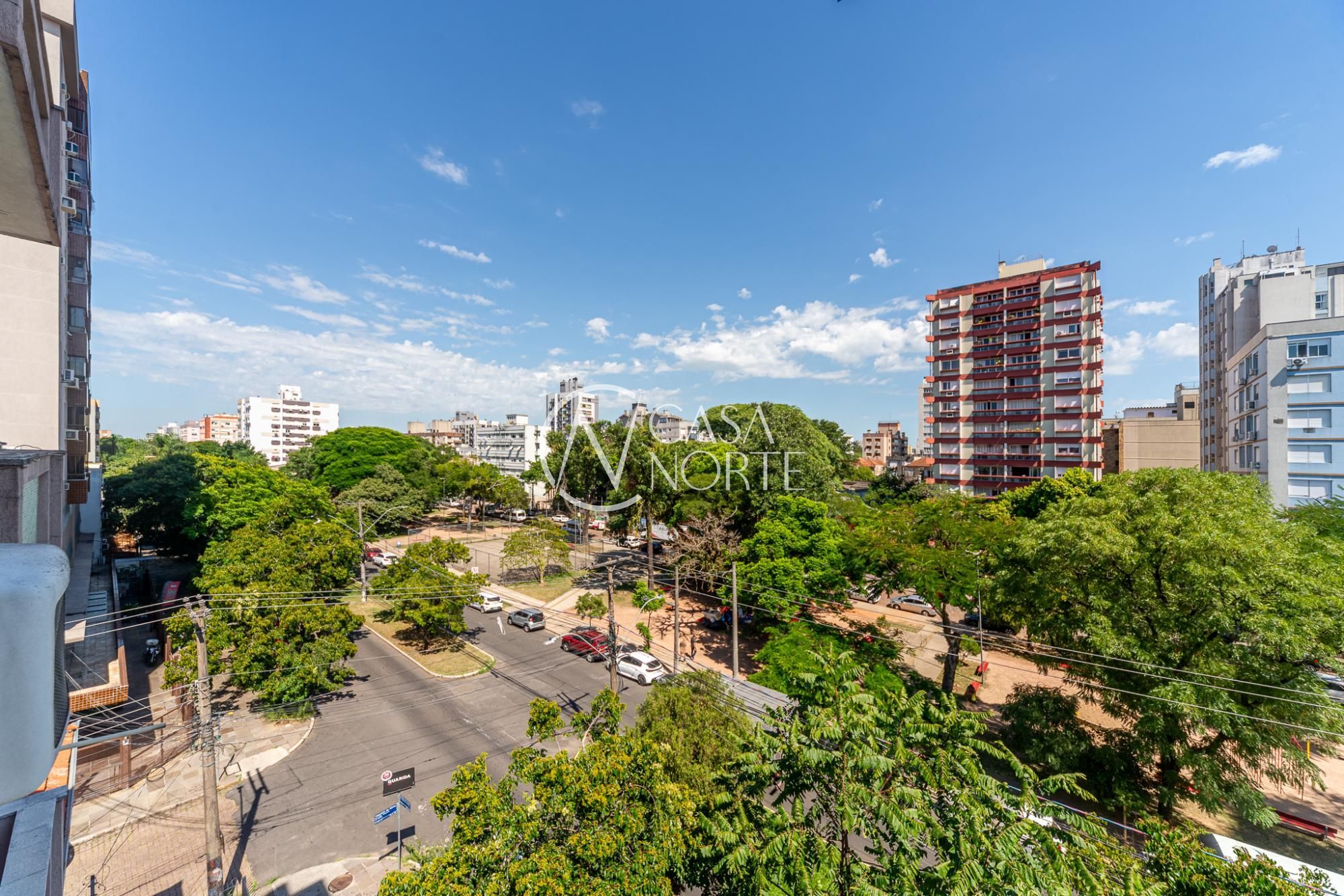 Apartamento à venda com 3 quartos, 117m², Avenida Jerônimo de Ornelas no bairro Santana em Porto Alegre