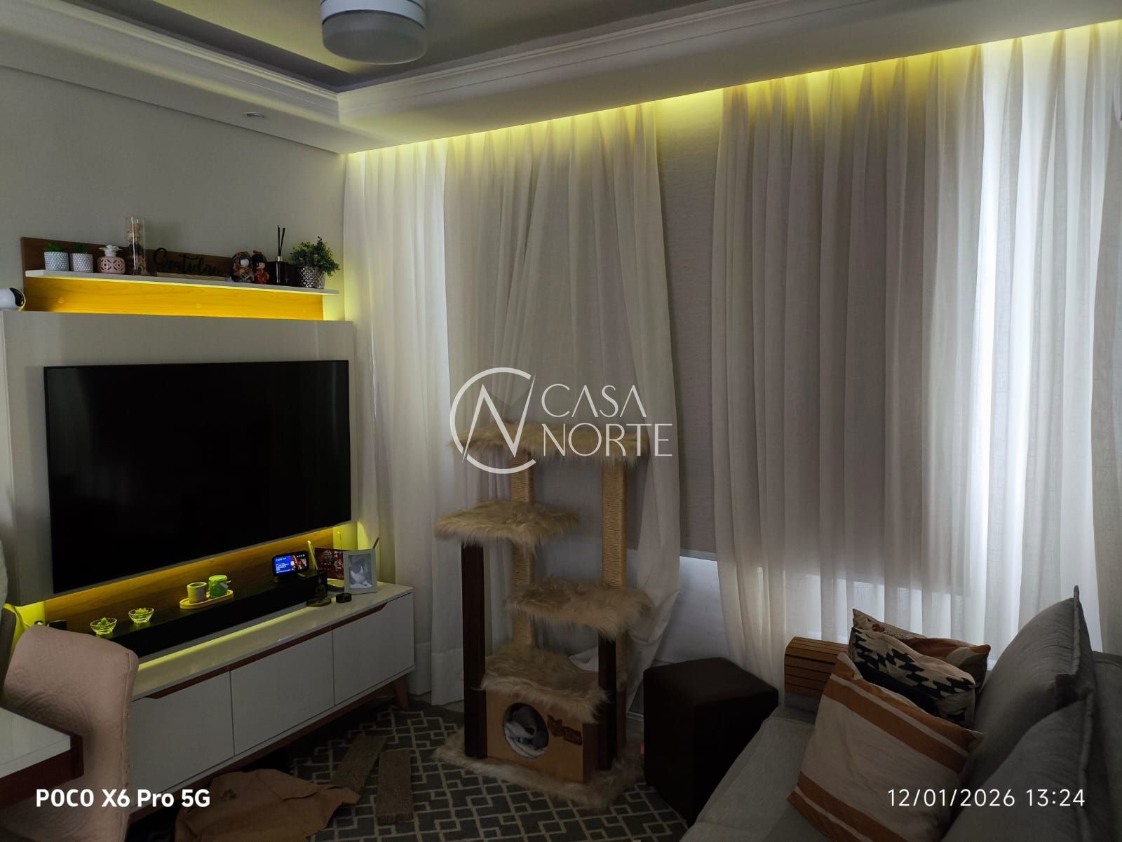 Apartamento à venda com 2 quartos, 40m², 1 vaga, Avenida Família Gonçalves Carneiro no bairro Cavalhada em Porto Alegre