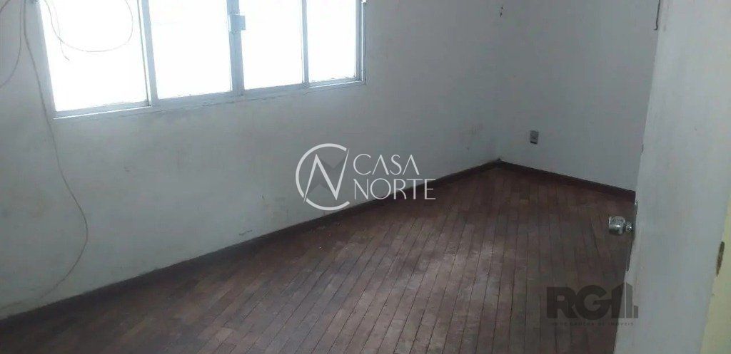 Prédio Comercial à venda , 300m², Rua Dona Veva no bairro Coronel Aparício Borges em Porto Alegre