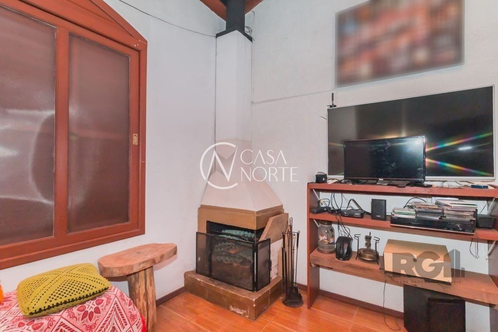 Casa à venda com 2 quartos, 191m², 2 suítes, 2 vagas, Rua Santa Isabel no bairro Bom Jesus em Porto Alegre