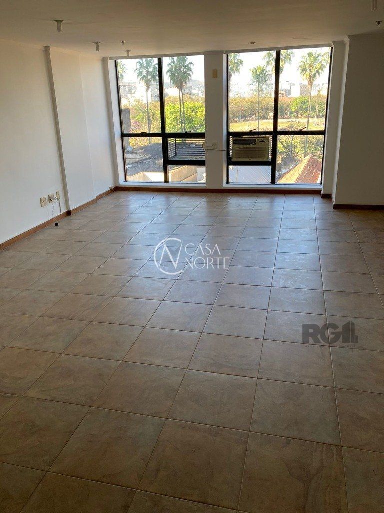 Sala Comercial à venda , 42m², Rua General João Telles no bairro Bom Fim em Porto Alegre