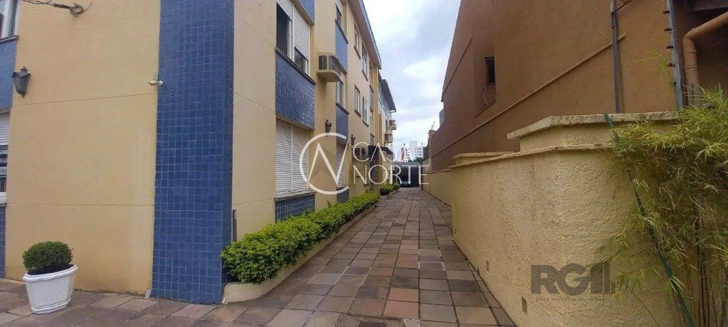 Apartamento à venda com 3 quartos, 115m², 1 suíte, 1 vaga, Rua Dona Inocência no bairro Jardim Botânico em Porto Alegre