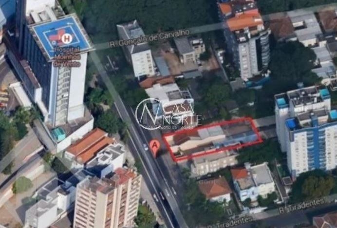Terreno à venda  com 567m², Rua Ramiro Barcelos no bairro Floresta em Porto Alegre