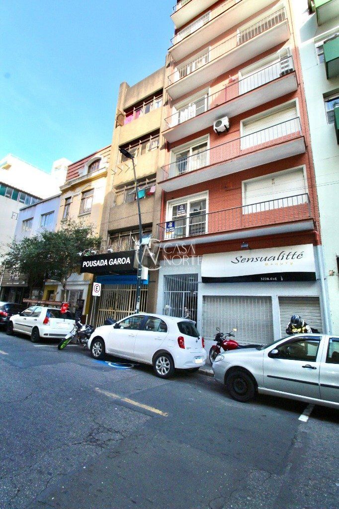 Apartamento à venda com 1 quarto, 53m², Rua Jeronimo Coelho no bairro Centro Histórico em Porto Alegre