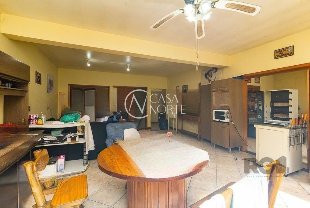 Casa à venda com 3 quartos, 107m², 1 suíte, 1 vaga, Avenida Professor Oscar Pereira no bairro Glória em Porto Alegre