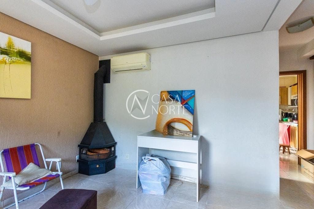 Casa à venda com 3 quartos, 84m², 3 vagas, Rua Sol Nascente no bairro Lomba do Pinheiro em Porto Alegre