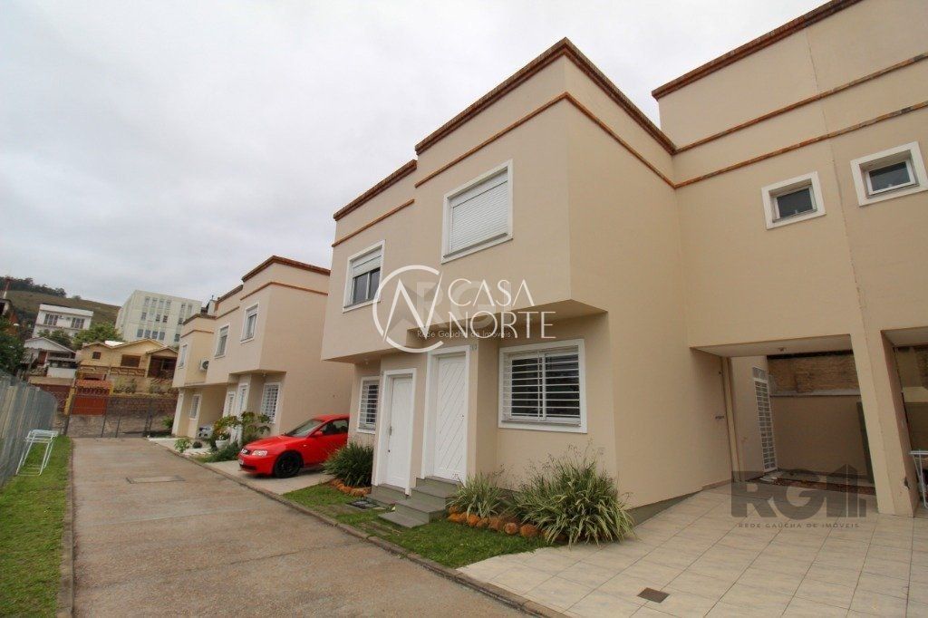 Casa de Condomínio à venda com 2 quartos, 70m², 1 vaga, Rua Cangussu no bairro Nonoai em Porto Alegre