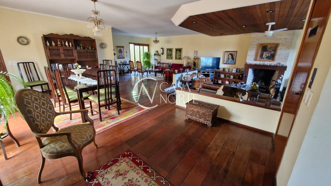 Apartamento à venda com 3 quartos, 500m², 1 suíte, 4 vagas, Rua Pedro Moacyr no bairro Glória em Porto Alegre