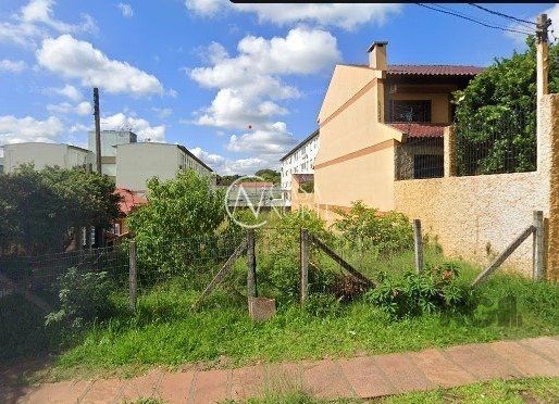 Terreno à venda  com 616m², Rua Padre João Batista Reus no bairro Camaquã em Porto Alegre