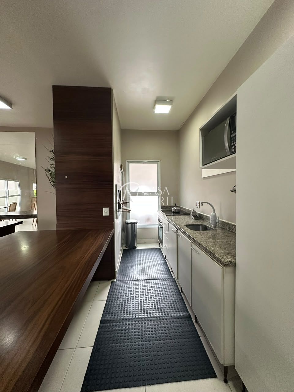 Apartamento à venda com 2 quartos, 56m², 1 suíte, 1 vaga, Avenida Bento Gonçalves no bairro Azenha em Porto Alegre