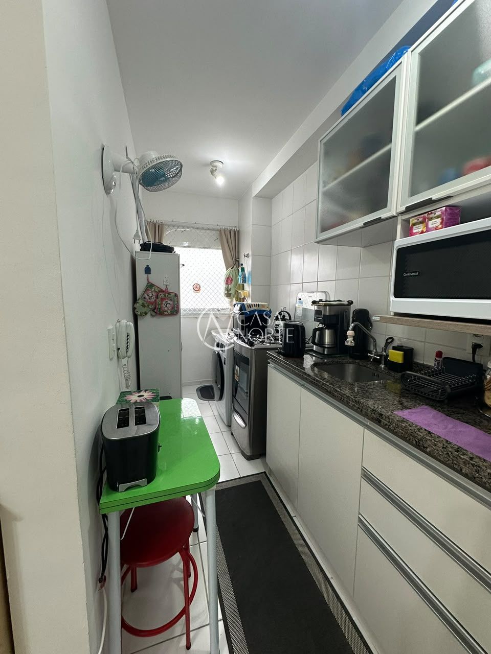 Apartamento à venda com 2 quartos, 56m², 1 suíte, 1 vaga, Avenida Bento Gonçalves no bairro Azenha em Porto Alegre