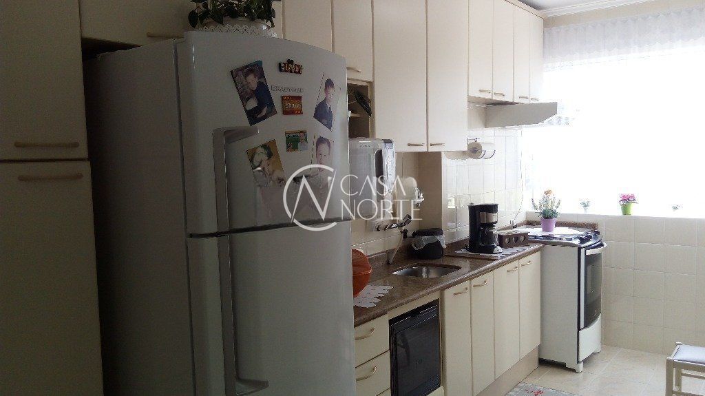 Apartamento à venda com 2 quartos, 79m², 1 suíte, 1 vaga, Rua Butui no bairro Cristal em Porto Alegre