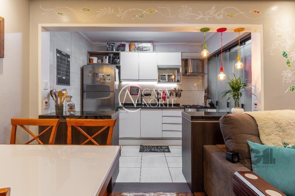 Apartamento à venda com 2 quartos, 60m², 1 vaga, Rua Barao de Teffe no bairro Menino Deus em Porto Alegre