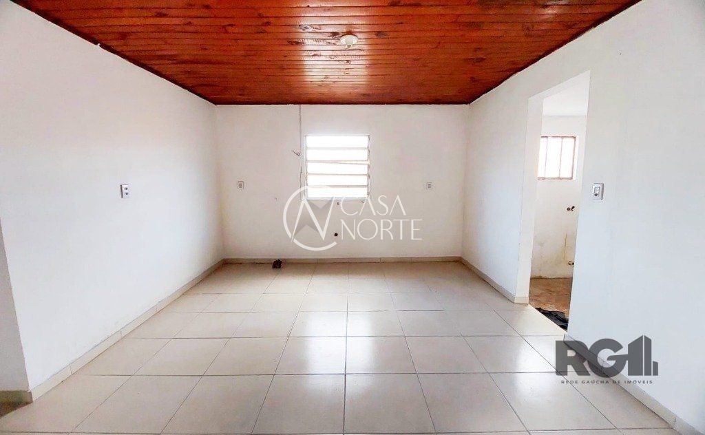 Casa à venda com 3 quartos, 112m², 2 vagas, Avenida Jacuí no bairro Cristal em Porto Alegre