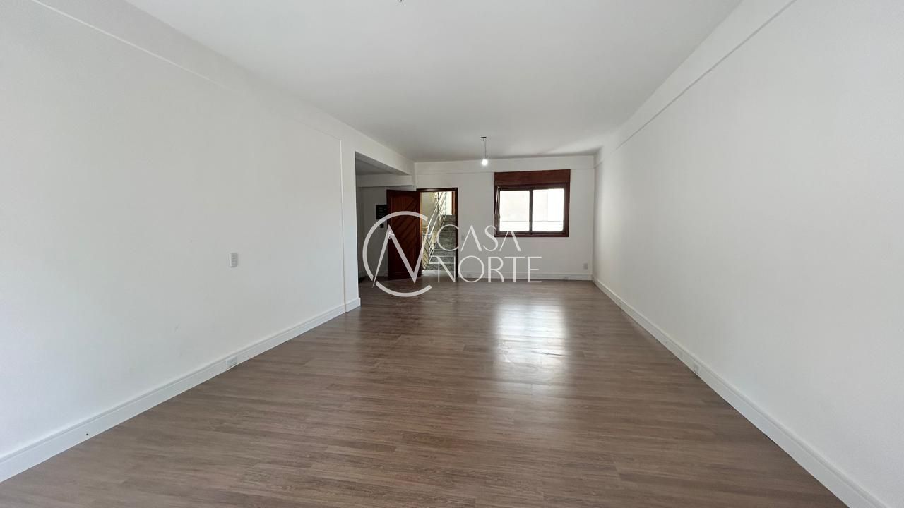 Apartamento à venda com 1 quarto, 75m², 1 vaga, Rua Oscar Schneider no bairro Medianeira em Porto Alegre