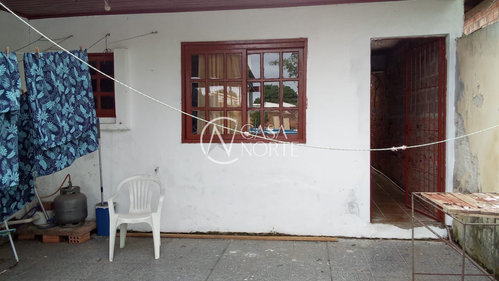 Casa à venda com 3 quartos, 200m², 1 suíte, 2 vagas, Rua Joffre Veríssimo no bairro Ponta Grossa em Porto Alegre