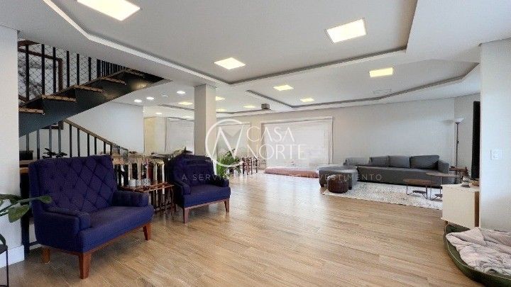 Casa à venda com 4 quartos, 387m², 4 suítes, 4 vagas, Rua Walir Zottis no bairro Jardim Itu em Porto Alegre