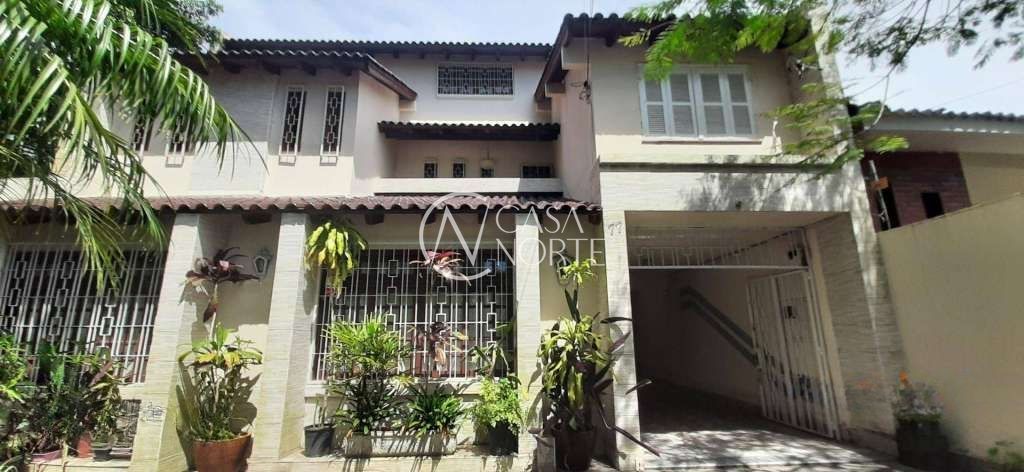 Casa à venda com 6 quartos, 390m², 4 suítes, 5 vagas, Rua Alves Torres no bairro Teresópolis em Porto Alegre