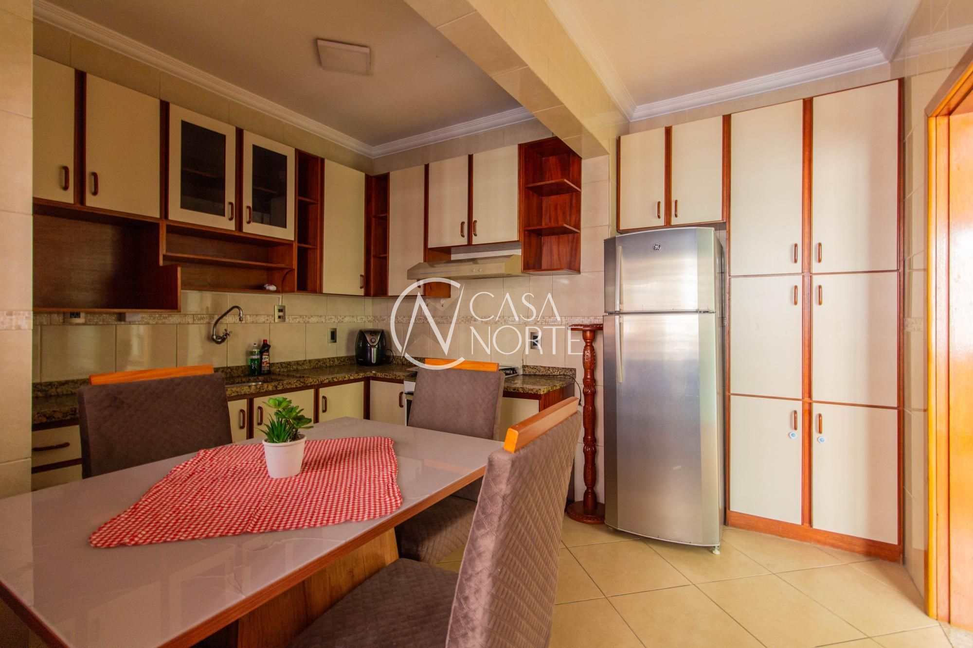 Apartamento à venda com 2 quartos, 72m², Rua Coronel Vicente no bairro Centro Histórico em Porto Alegre