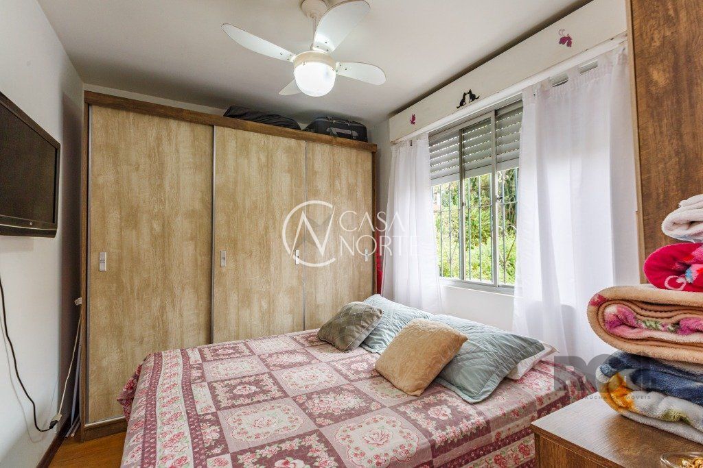 Apartamento à venda com 1 quarto, 42m², 1 vaga, Travessa Viamao no bairro Medianeira em Porto Alegre