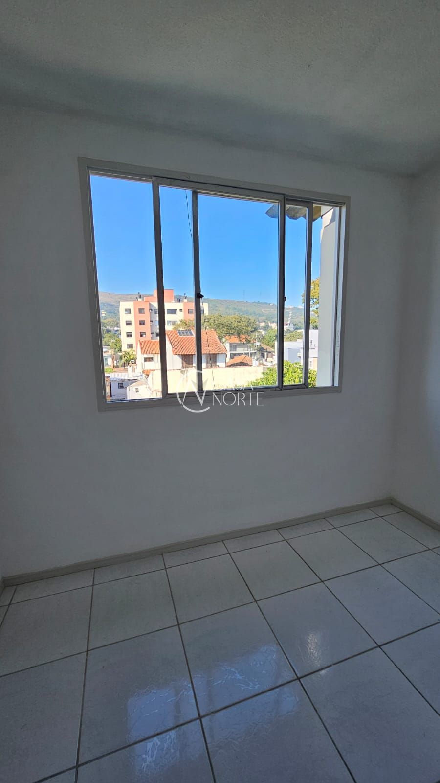 Apartamento à venda com 1 quarto, 46m², Avenida Quarai no bairro Nonoai em Porto Alegre