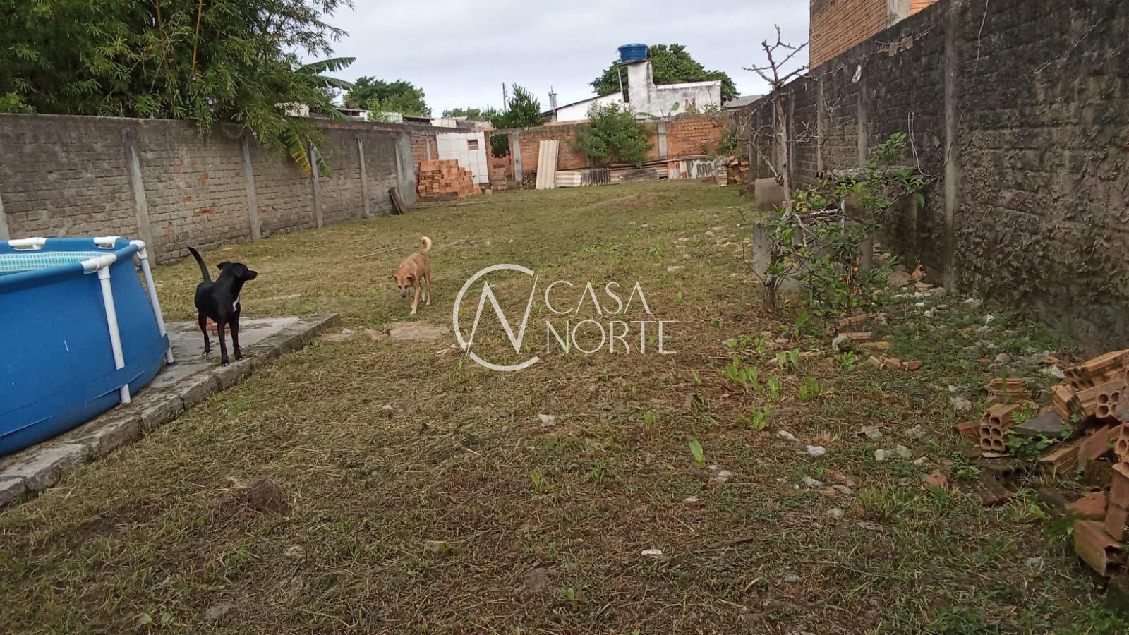 Casa à venda com 3 quartos, 200m², 1 suíte, 2 vagas, Rua Joffre Veríssimo no bairro Ponta Grossa em Porto Alegre