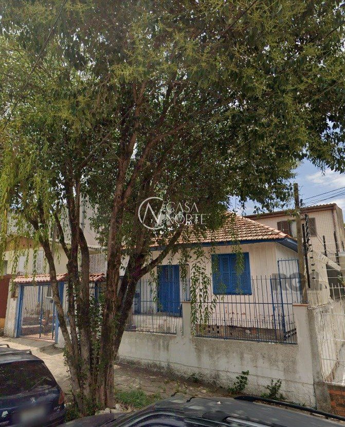 Casa à venda com 5 quartos, 140m², 2 vagas, Rua Campos Eliseos no bairro Glória em Porto Alegre