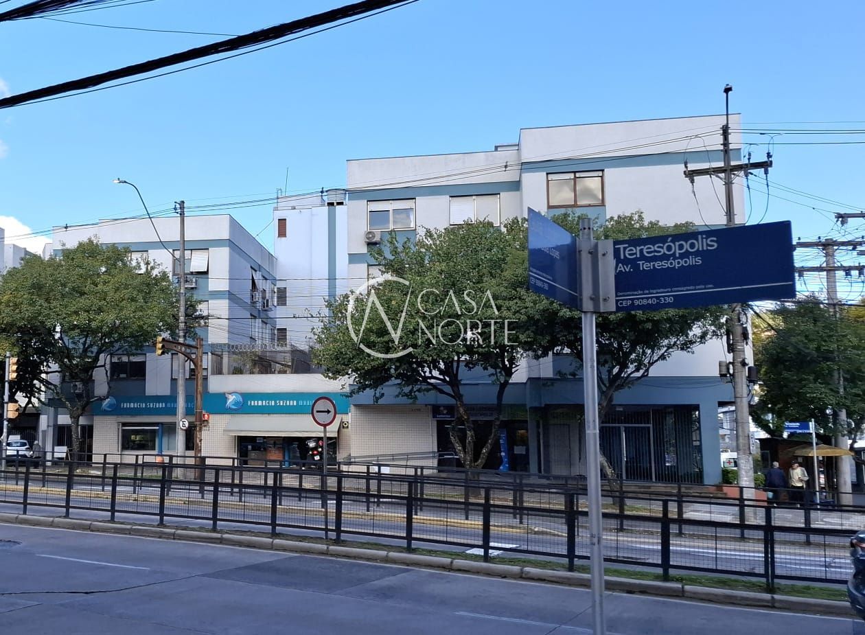 Apartamento à venda com 3 quartos, 95m², 1 vaga, Avenida Clemenciano Barnasque no bairro Teresópolis em Porto Alegre