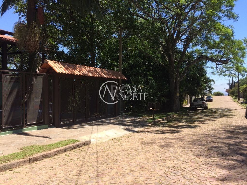 Terreno à venda  com 451m², Rua Comendador José Julio de Mello no bairro Teresópolis em Porto Alegre