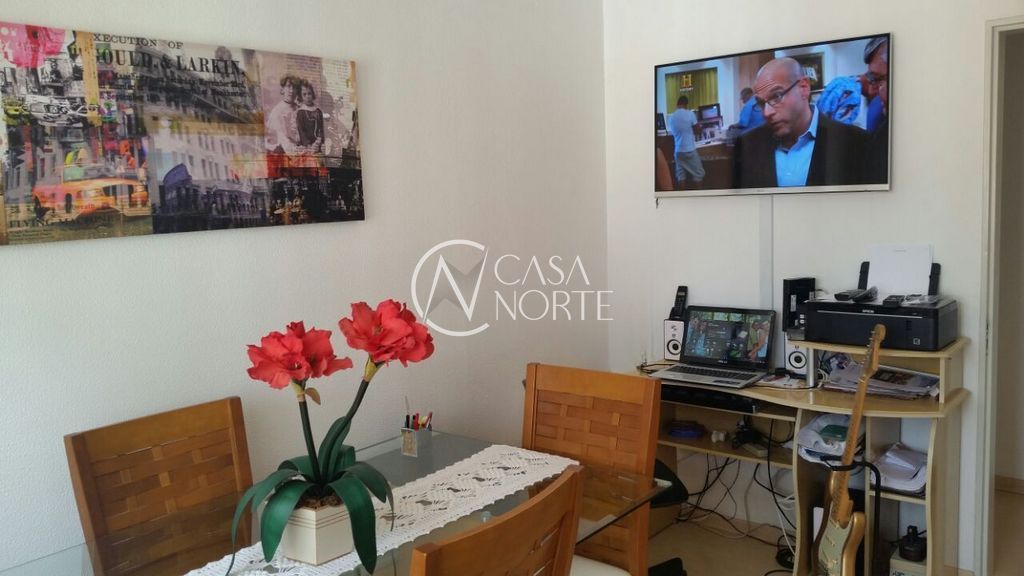 Apartamento à venda com 3 quartos, 66m², 1 suíte, 1 vaga, Rua Tenente Ary Tarrago no bairro Jardim Itu em Porto Alegre