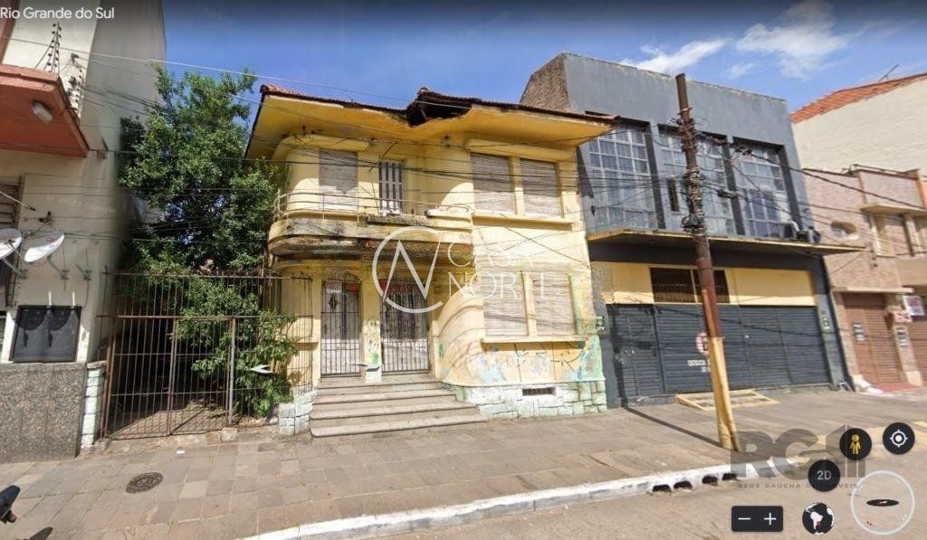 Prédio Comercial à venda , 120m², Avenida Farrapos no bairro Floresta em Porto Alegre