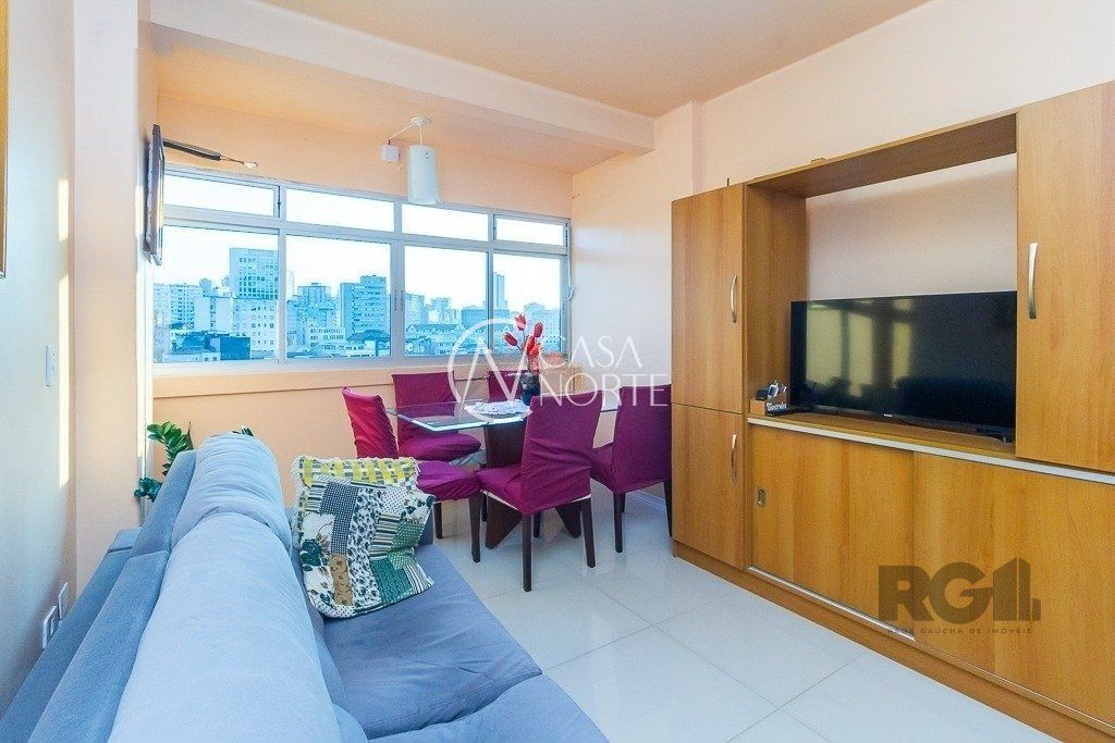 Apartamento à venda com 2 quartos, 68m², Rua Ernesto Alves no bairro Floresta em Porto Alegre