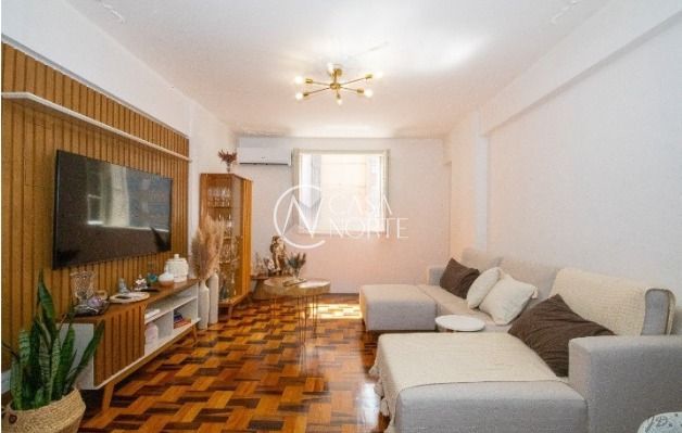 Apartamento à venda com 3 quartos, 92m², 1 suíte, 1 vaga, Avenida Borges de Medeiros no bairro Centro Histórico em Porto Alegre