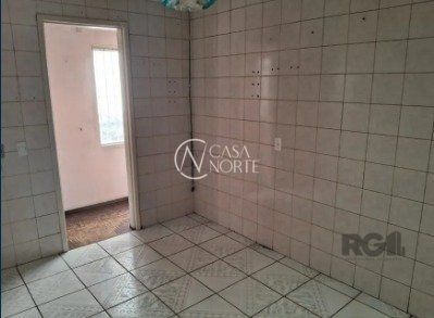 Casa à venda com 3 quartos, 95m², 2 vagas, Rua Israel no bairro Vila Jardim em Porto Alegre