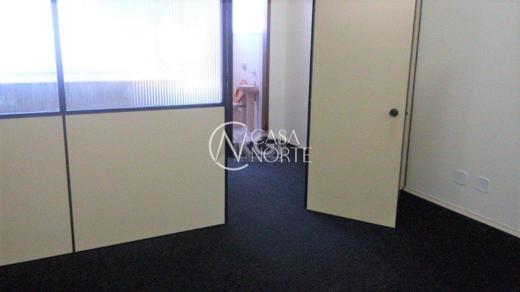 Sala Comercial à venda , 47m², Rua Visconde de Pelotas no bairro Passo da Areia em Porto Alegre