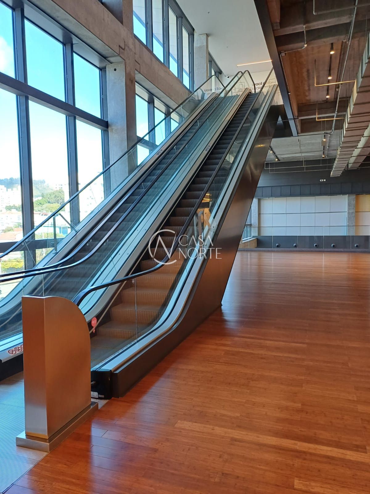 Sala Comercial à venda com 1 quarto, 48m², 1 vaga, Avenida Aparício Borges no bairro Teresópolis em Porto Alegre