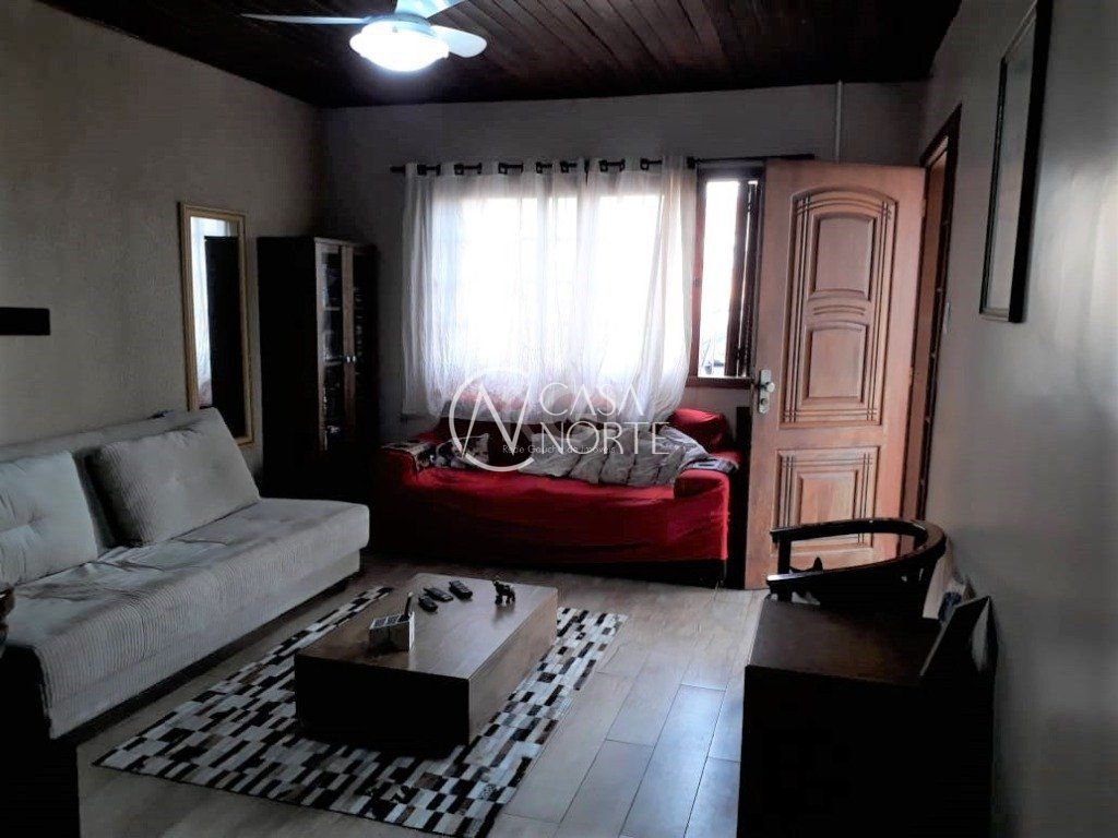 Casa à venda com 2 quartos, 90m², 2 vagas, Rua Upamaroti no bairro Cristal em Porto Alegre