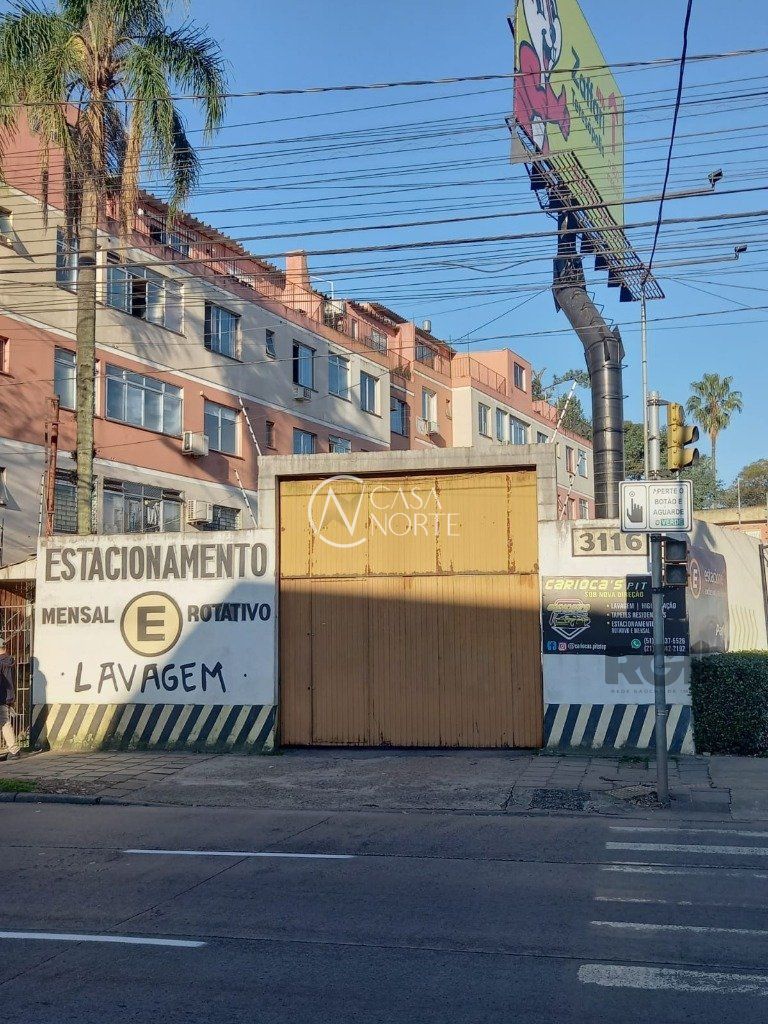 Terreno à venda  com 652m², Avenida Teresópolis no bairro Teresópolis em Porto Alegre