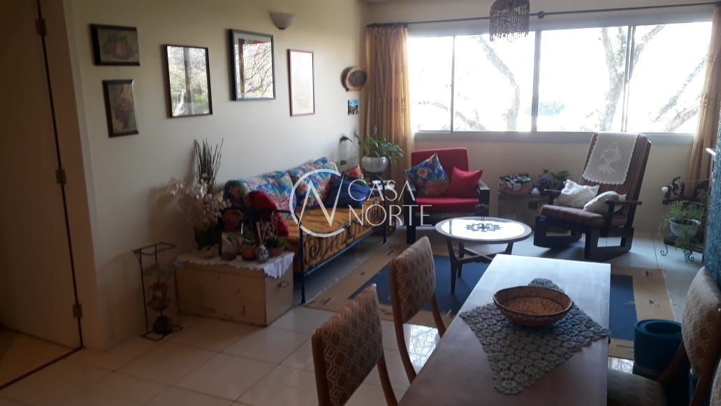 Apartamento à venda com 3 quartos, 108m², 1 suíte, 1 vaga, Rua Professor Carvalho Freitas no bairro Teresópolis em Porto Alegre