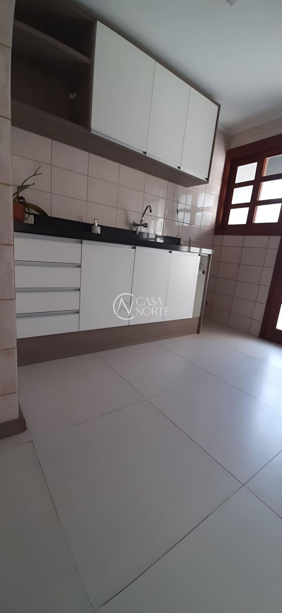 Casa à venda com 3 quartos, 105m², 1 suíte, 1 vaga, Rua Geraldo Pastoriza no bairro Hípica em Porto Alegre