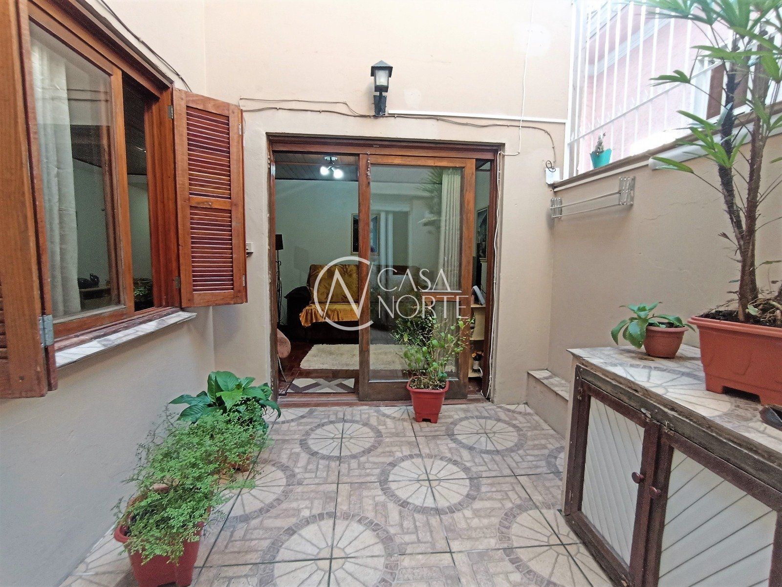 Apartamento à venda com 2 quartos, 79m², 1 suíte, 1 vaga, Rua Anita Garibaldi no bairro Mont Serrat em Porto Alegre