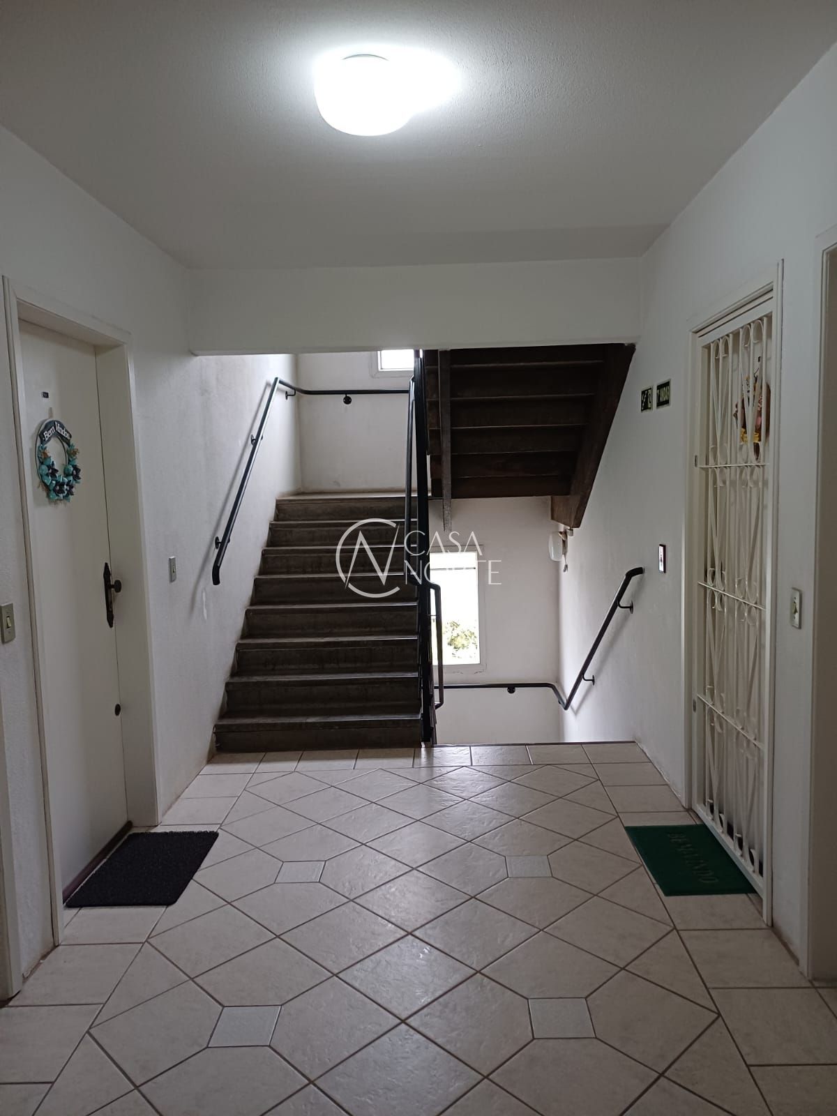 Apartamento à venda com 2 quartos, 69m², 1 vaga, Rua Jataí no bairro Cristal em Porto Alegre