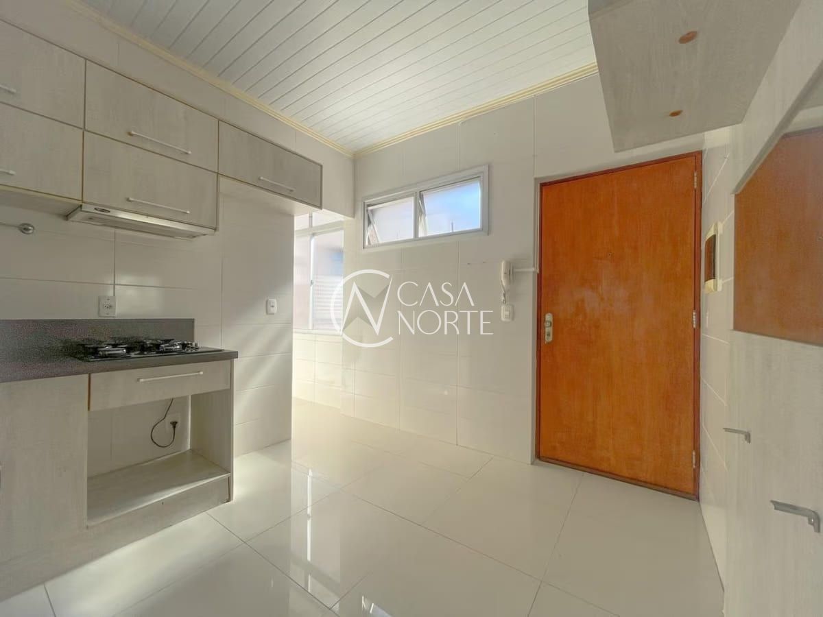 Apartamento à venda com 3 quartos, 63m², 1 vaga, Rua Presidente Juarez no bairro São Sebastião em Porto Alegre